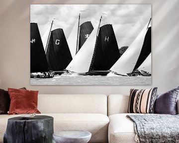 Skûtsje classic Frisian sailing Tjalk ships pendant les courses annuelles SKS Skûtsjesilen 2019 sur Sjoerd van der Wal Photographie