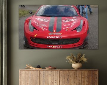 voorkant van een Ferrari van Olivier Ozinga