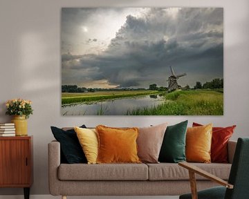 Supercel onweersbui boven Hollands landschap van Menno van der Haven