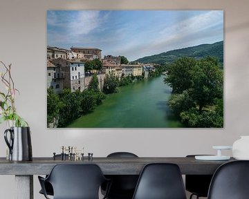 Belle vue sur la Fossombrone médiévale en Italie