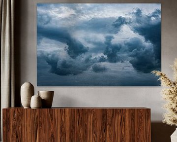 Dramatic cloud air by Eddy Westdijk