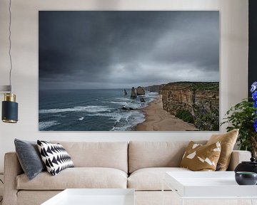 Twelve Apostles scenic uitzichtspunt bij Castle Rock in de pacific ocean road in Victoria, Australia van Tjeerd Kruse
