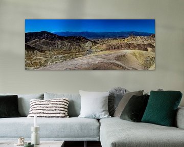 Panorama des Zabriskie Point (Death Valley Nationalpark) von Easycopters