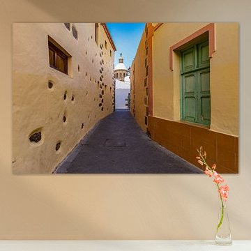 Neoklassieke architectuur in Aguimes van Easycopters