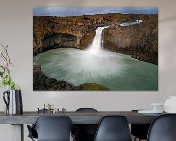 Aldeyjarfoss waterval te IJsland van Anton de Zeeuw