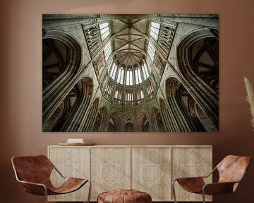 Een close up van de architectuur van de kathedraal in Mont Saint Michel in Frankrijk. Wout Kok One2e van Wout Kok