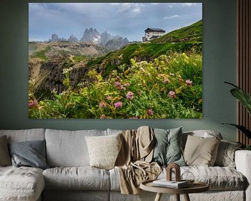 Cabane de montagne dans les Dolomites italiennes sur Eelke Brandsma