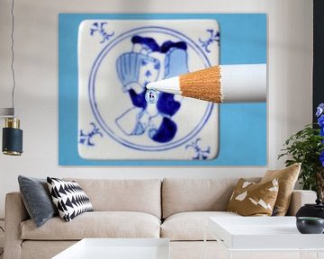 Delfts blauw tegeltje in waterdruppel weerspiegeld van Inge van den Brande