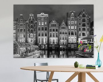 Damrak Amsterdam black and white