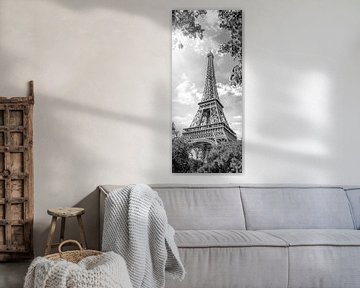 Eiffel Tower by Günter Albers