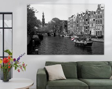 Nederlandse vlag in de Prinsengracht in Amsterdam van Pascal Lemlijn
