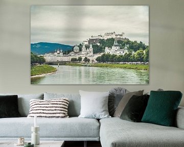 Salzbourg - vue sur la ville et le château depuis le pont