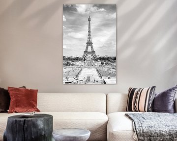 Eiffel Tower by Günter Albers