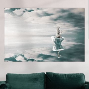 Manipulation d'image de l'ours polaire sur la banquise avec reflet - Climate Art for Conscious Interiors