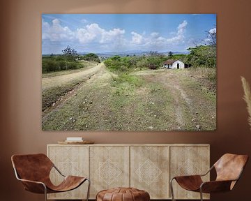 Panoramisch uitzicht op de bergen en het landschap in Cuba van Tjeerd Kruse