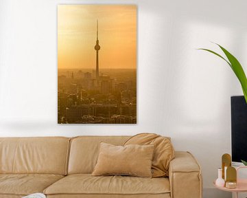 Berlin Television Tower by Robin Oelschlegel