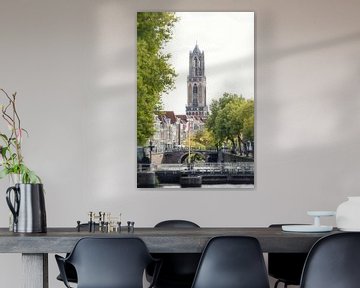 De Domtoren van Utrecht zonder steigers in oktober 2016 met de Weerdsluis