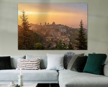 Bergamo bei Sonnenaufgang von Robin Oelschlegel