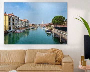 Historische Gebäude in der Altstadt von Venedig in Italien von Rico Ködder