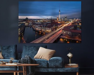 Berlin Skyline bei Nacht von Robin Oelschlegel