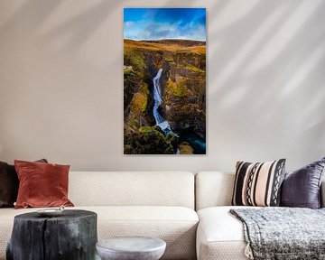 Waterval in IJsland van Tim Briers