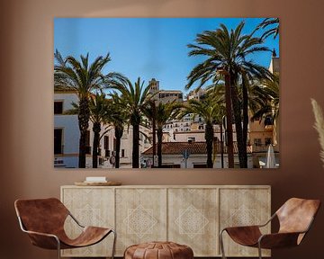 Palmbomen voor de kathedraal van Ibiza van Alexander Wolff