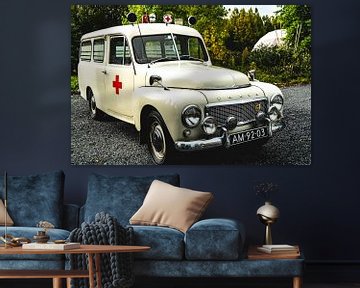 Volvo oldtimer ambulance by Abraham van Leeuwen