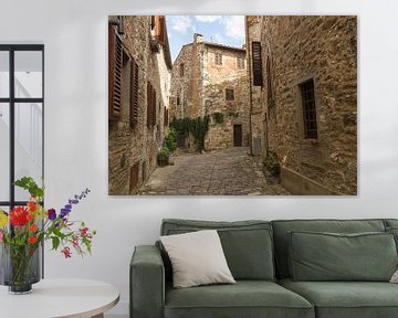Mittelalterliches Toskana-Dorf Montefioralle von MDRN HOME