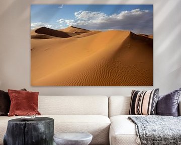 Belles dunes de sable dans le désert du Sahara, Maroc, Afrique