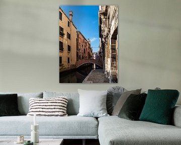 Historische Gebäude in der Altstadt von Venedig in Italien