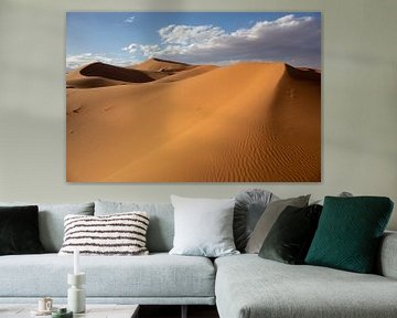 les dunes dorées de l'erg Chebbi près de Merzouga au Maroc, Afrique