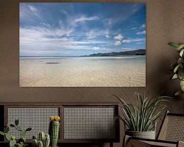 Eine wunderschöne tropische Insel in Thailand. Ein Panoramastrand am koh samui.