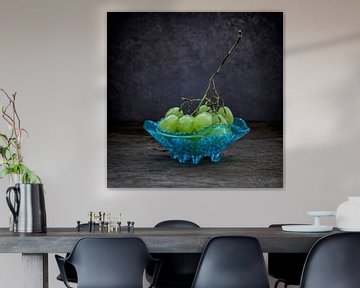 Grape still life by Ester Overmars