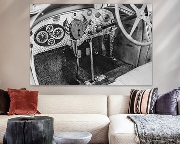 Bugatti Type 43 klassieke sportwagen dashboard in zwart en wit van Sjoerd van der Wal