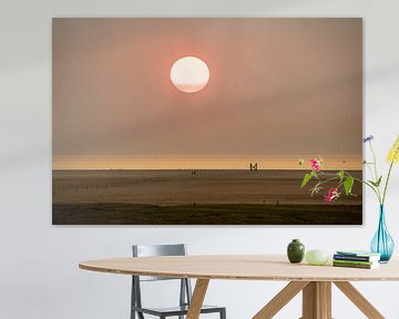 Sonnenuntergang am Strand von Westerheversand von Alexander Wolff