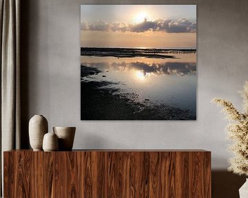 Ondergaande zon op de wadden