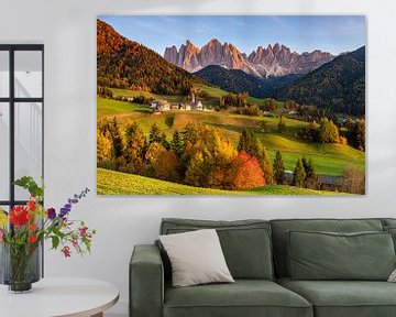 Santa Magdalena in Val di Funes, Dolomieten, Italië van Adelheid Smitt