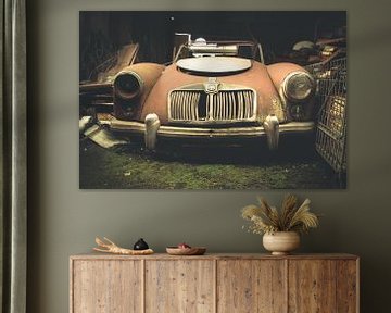 Auto in verval van On Your Wall