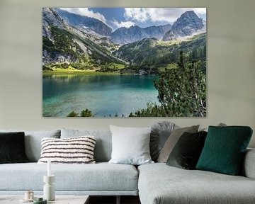 Lac de montagne dans les Alpes sur Peter Leenen
