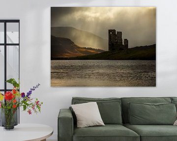 Ardvreck kasteel aan Loch Assynt in Schotland van Jos Pannekoek