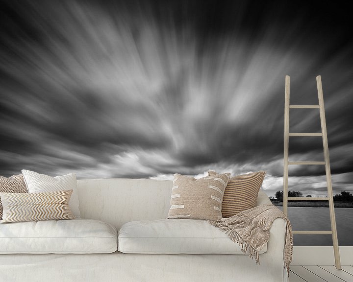 Sfeerimpressie behang: Moving Clouds van Rob Christiaans