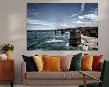 De twaalf apostelen met blauwe lucht op de grote oceaanweg in Victoria, Australië