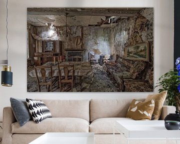 Ein verlassenes Wohnzimmer von Mike Peek