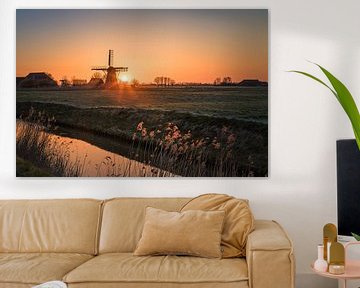 Sonnenaufgang bei Mühle Meervogel, Garrelsweer, Groningen von Henk Meijer Photography