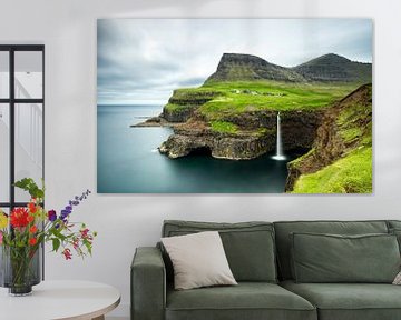 Gasadalur Wasserfall, Färöer Inseln von Sebastian Rollé - travel, nature & landscape photography