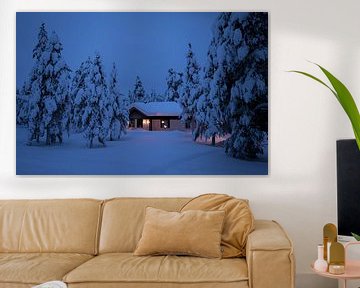 Finnland, Haus im Schnee von Frank Peters