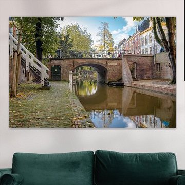 Uitzicht onderaan Nieuwe Gracht en werfkelders Utrecht