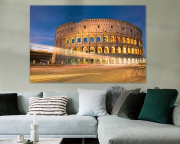 Het Colosseum in Rome bij nacht, Italië