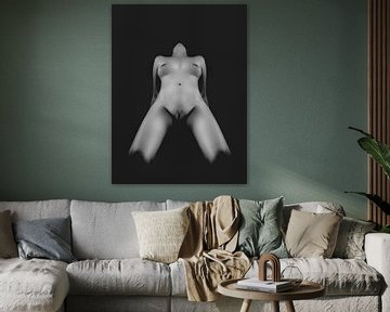 Nu artistique d'une femme en paysage corporel bas de gamme / Noir et blanc