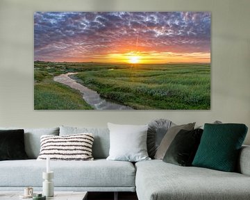 Zonsondergang op Texel. van Justin Sinner Pictures ( Fotograaf op Texel)